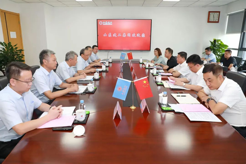 歷下區(qū)委書記楊傳軍蒞臨集團(tuán)調(diào)研指導(dǎo)工...